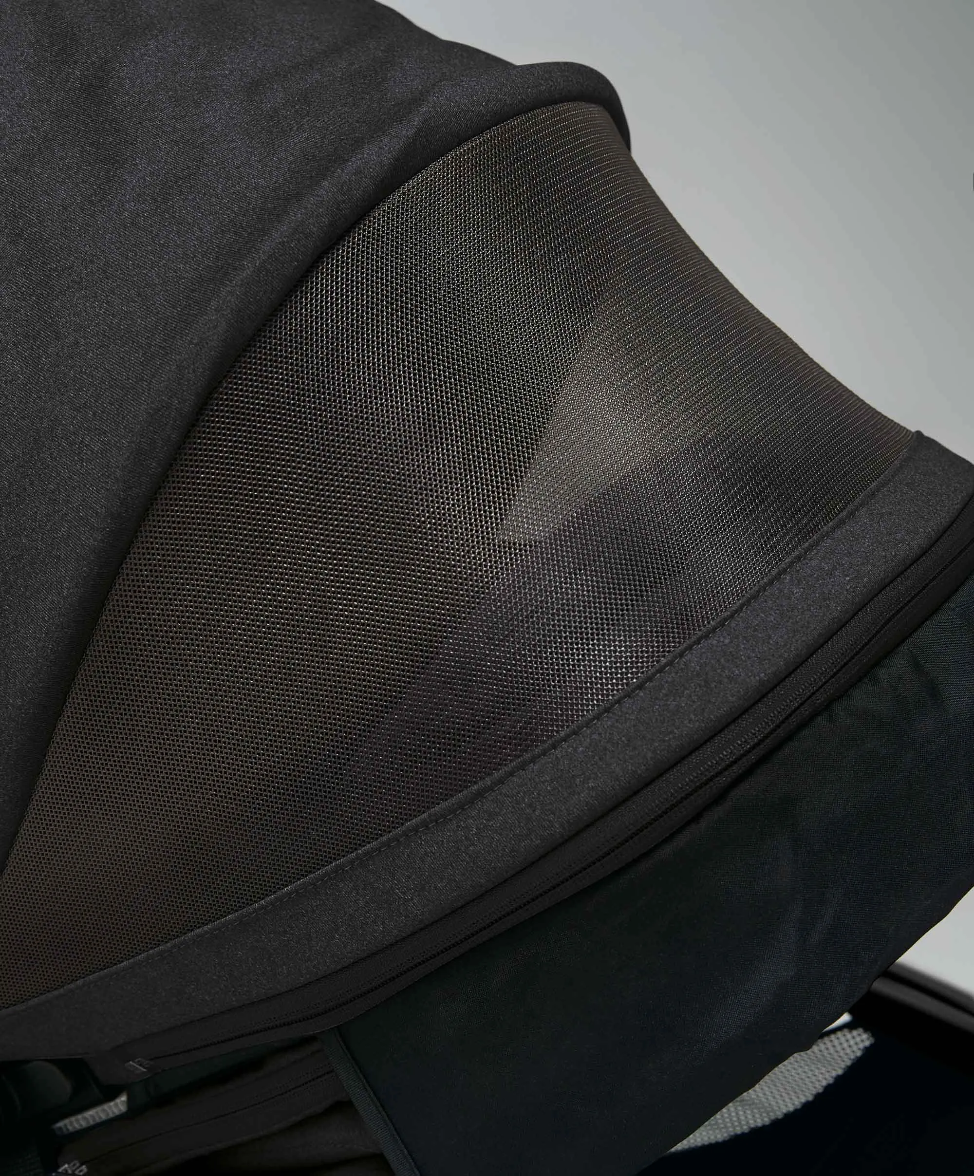 Airo Newborn Carrycot Pack - Black
