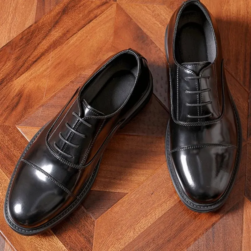 Men's Handmade Leather Classic Lace up Leather Lined Men Breathable Wingtip Brogue Oxfords
