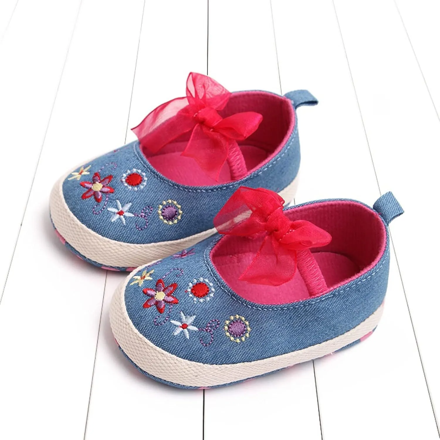 Summer Children Infant Walking Shoes Girls Sports Shoes Flat Bottom Non Slip Lightweight Slip On Baby Shoes 12 Months